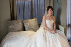 IMG_7802-300x200 - 新秘Yuki, 新娘秘書, 台北新秘, 高雄新秘, 新秘彩妝造型, 白色夢幻新秘Yuki, 婚禮婚紗造型, 自助婚紗造型, 婚紗造型, 新娘彩妝造型, 婚禮彩妝造型, 婚紗造型, 自然風格造型, 花草風新秘造型, 花藝設計, 新娘捧花, 新娘飾品, 婚紗飾品, 婚紗捧花