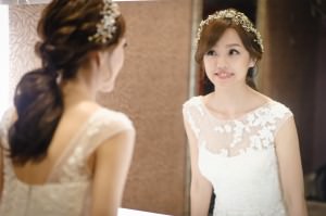 16771437212_6b9e0bb3e7_o-300x199 - 新秘Yuki, 新娘秘書, 台北新秘, 高雄新秘, 新秘彩妝造型, 白色夢幻新秘Yuki, 婚禮婚紗造型, 自助婚紗造型, 婚紗造型, 新娘彩妝造型, 婚禮彩妝造型, 婚紗造型, 自然風格造型, 花草風新秘造型, 花藝設計, 新娘捧花, 新娘飾品, 婚紗飾品, 婚紗捧花